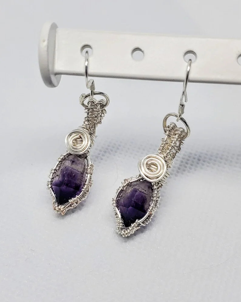 Shangan Amethyst Earrings and Necklace
